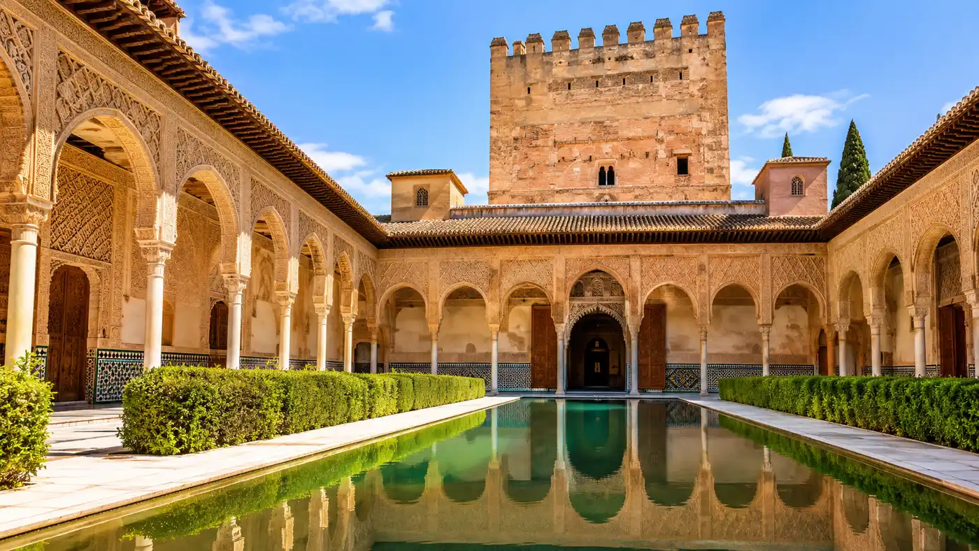 Inside the Nasrid Palaces: Rooms, Architecture & Highlights