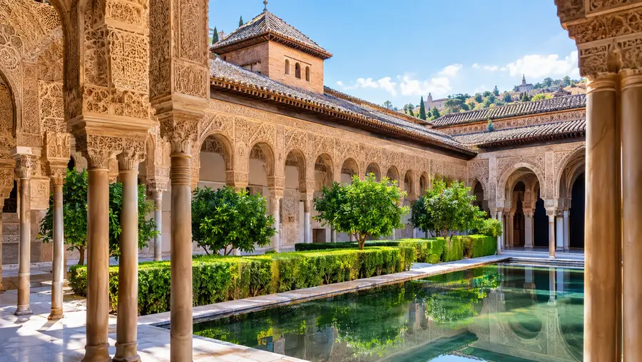 Visiting the Nasrid Palaces: Opening Hours, Duration & Best Time